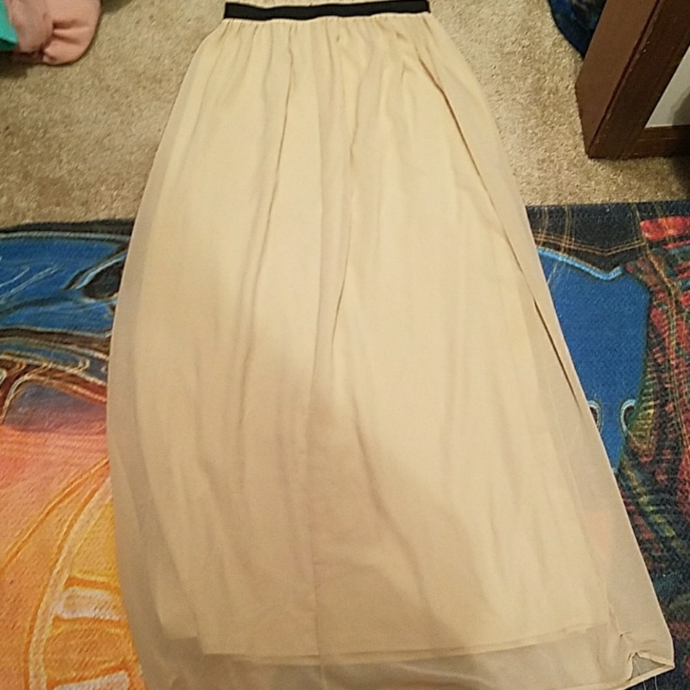 Maxi skirt